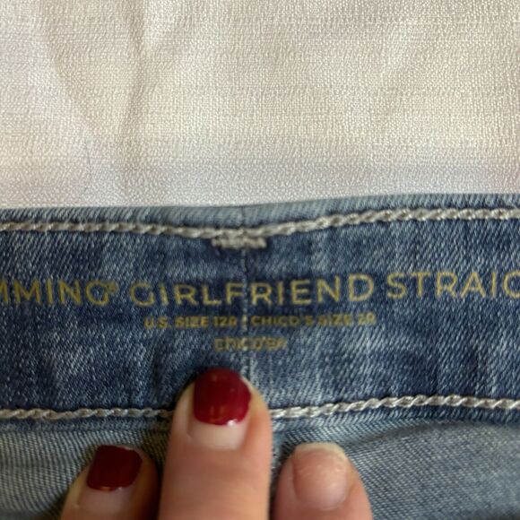 Chico's 2.5 12 So Slimming Girlfriend Straight Leg Stretch Jeans Medium Wash - Picture 8 of 8